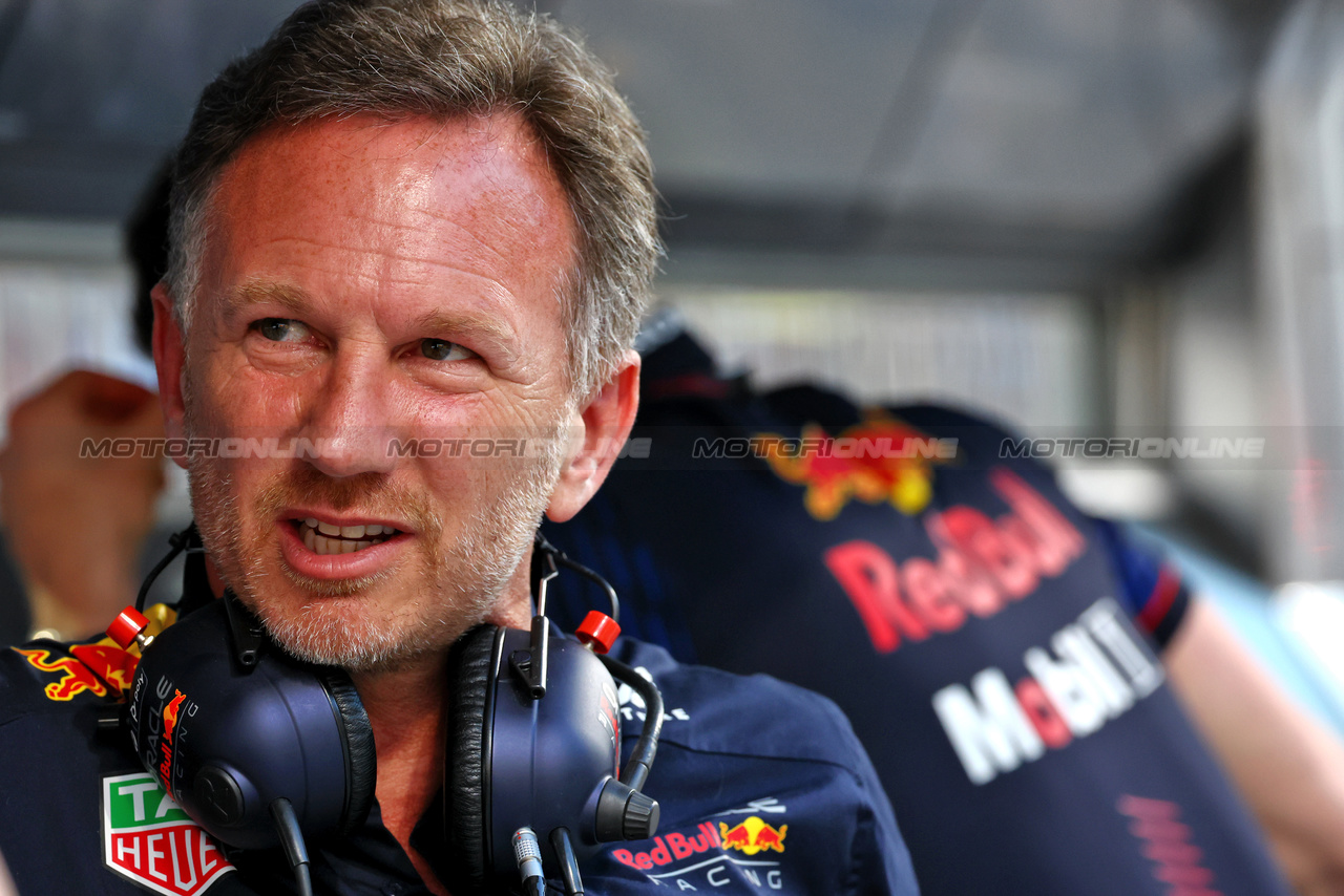 GP BAHRAIN, Christian Horner (GBR) Red Bull Racing Team Principal.

05.03.2023. Formula 1 World Championship, Rd 1, Bahrain Grand Prix, Sakhir, Bahrain, Gara Day.

 - www.xpbimages.com, EMail: requests@xpbimages.com © Copyright: Coates / XPB Images
