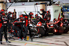 GP BAHRAIN, Nico Hulkenberg (GER) Haas VF-23 makes a pit stop.
05.03.2023. Formula 1 World Championship, Rd 1, Bahrain Grand Prix, Sakhir, Bahrain, Gara Day.
- www.xpbimages.com, EMail: requests@xpbimages.com © Copyright: Batchelor / XPB Images