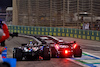 GP BAHRAIN, Nico Hulkenberg (GER) Haas VF-23 e Nyck de Vries (NLD) AlphaTauri AT04 leave the pits.
05.03.2023. Formula 1 World Championship, Rd 1, Bahrain Grand Prix, Sakhir, Bahrain, Gara Day.
- www.xpbimages.com, EMail: requests@xpbimages.com © Copyright: Batchelor / XPB Images