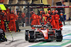 GP BAHRAIN, Charles Leclerc (MON) Ferrari SF-23 makes a pit stop.
05.03.2023. Formula 1 World Championship, Rd 1, Bahrain Grand Prix, Sakhir, Bahrain, Gara Day.
- www.xpbimages.com, EMail: requests@xpbimages.com © Copyright: Batchelor / XPB Images