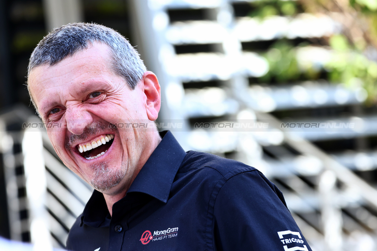 GP BAHRAIN, Guenther Steiner (ITA) Haas F1 Team Prinicipal.

02.03.2023. Formula 1 World Championship, Rd 1, Bahrain Grand Prix, Sakhir, Bahrain, Preparation Day.

- www.xpbimages.com, EMail: requests@xpbimages.com © Copyright: Batchelor / XPB Images