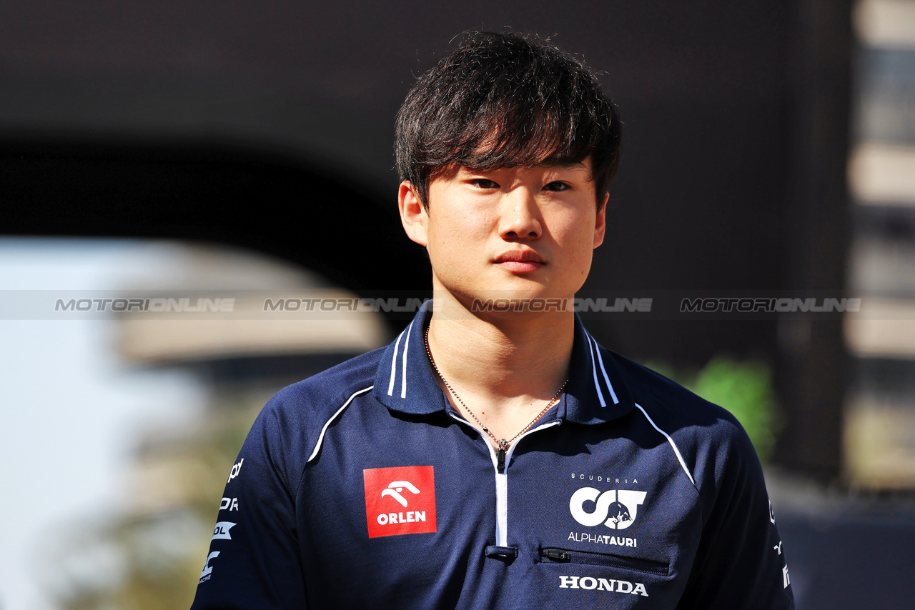 GP BAHRAIN, Yuki Tsunoda (JPN) AlphaTauri.

02.03.2023. Formula 1 World Championship, Rd 1, Bahrain Grand Prix, Sakhir, Bahrain, Preparation Day.

- www.xpbimages.com, EMail: requests@xpbimages.com © Copyright: Moy / XPB Images