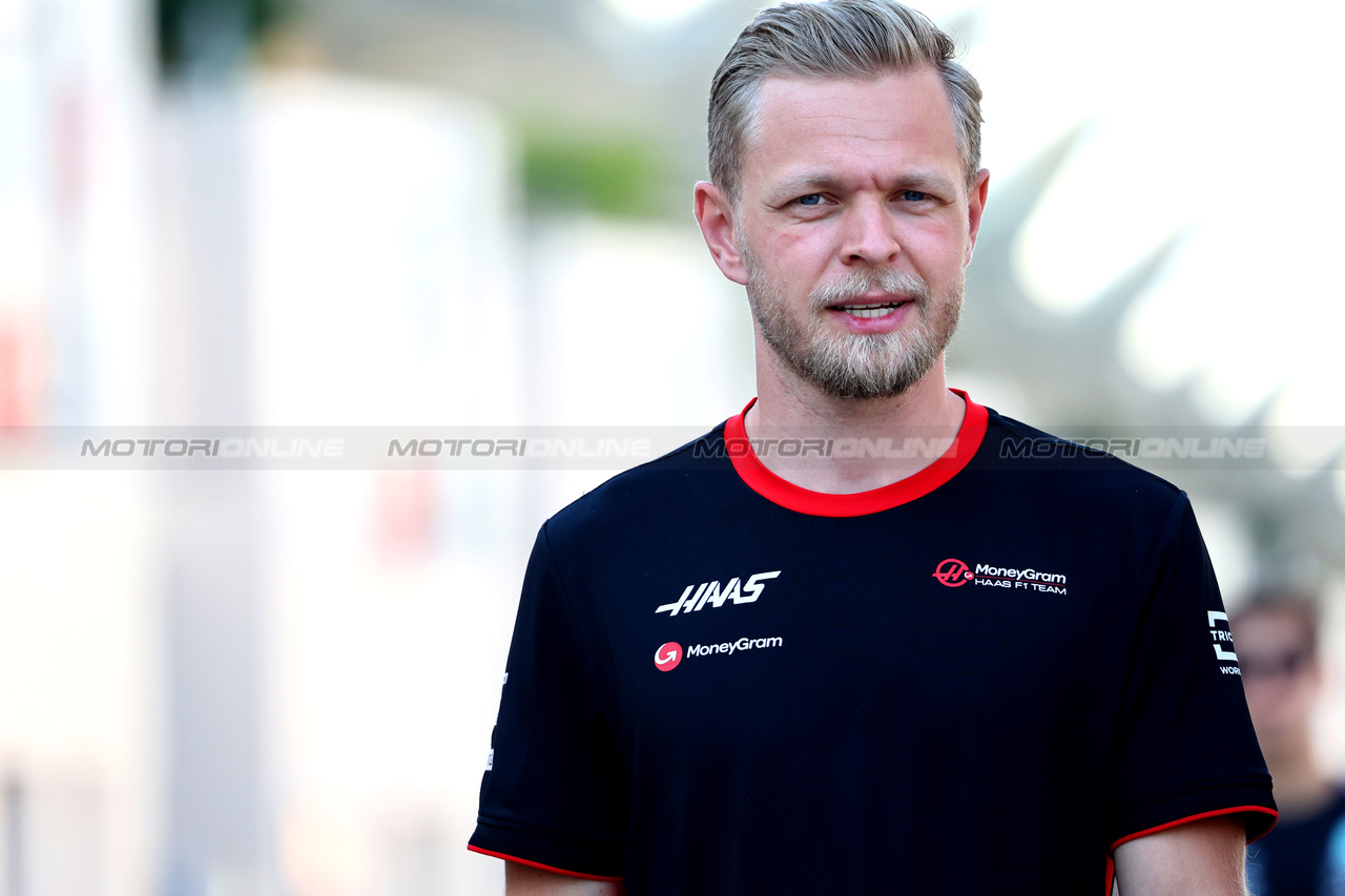 GP BAHRAIN, Kevin Magnussen (DEN) Haas F1 Team.

02.03.2023. Formula 1 World Championship, Rd 1, Bahrain Grand Prix, Sakhir, Bahrain, Preparation Day.

- www.xpbimages.com, EMail: requests@xpbimages.com © Copyright: Batchelor / XPB Images