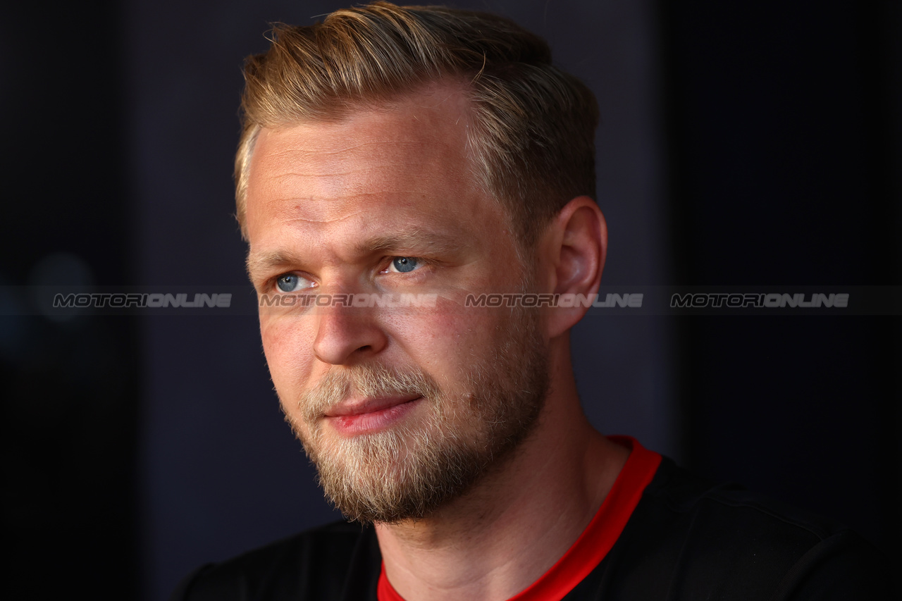 GP BAHRAIN, Kevin Magnussen (DEN) Haas F1 Team.

02.03.2023. Formula 1 World Championship, Rd 1, Bahrain Grand Prix, Sakhir, Bahrain, Preparation Day.

 - www.xpbimages.com, EMail: requests@xpbimages.com © Copyright: Coates / XPB Images