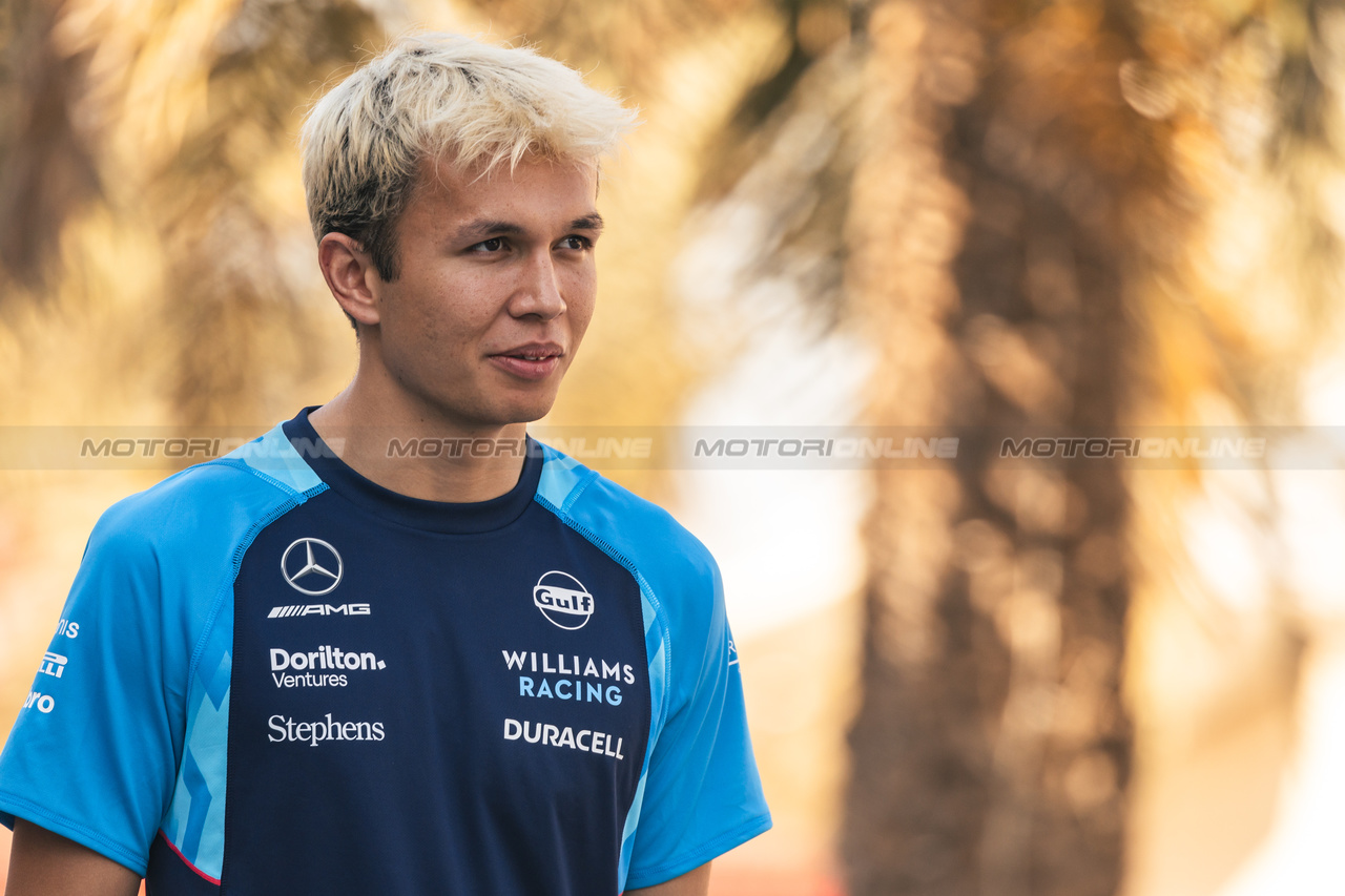 GP BAHRAIN, Alexander Albon (THA) Williams Racing.

02.03.2023. Formula 1 World Championship, Rd 1, Bahrain Grand Prix, Sakhir, Bahrain, Preparation Day.

- www.xpbimages.com, EMail: requests@xpbimages.com © Copyright: Bearne / XPB Images