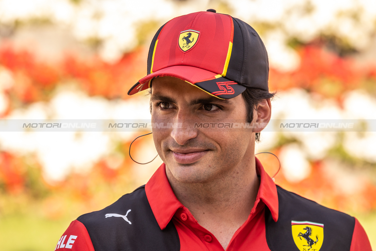 GP BAHRAIN, Carlos Sainz Jr (ESP) Ferrari.

02.03.2023. Formula 1 World Championship, Rd 1, Bahrain Grand Prix, Sakhir, Bahrain, Preparation Day.

- www.xpbimages.com, EMail: requests@xpbimages.com © Copyright: Bearne / XPB Images
