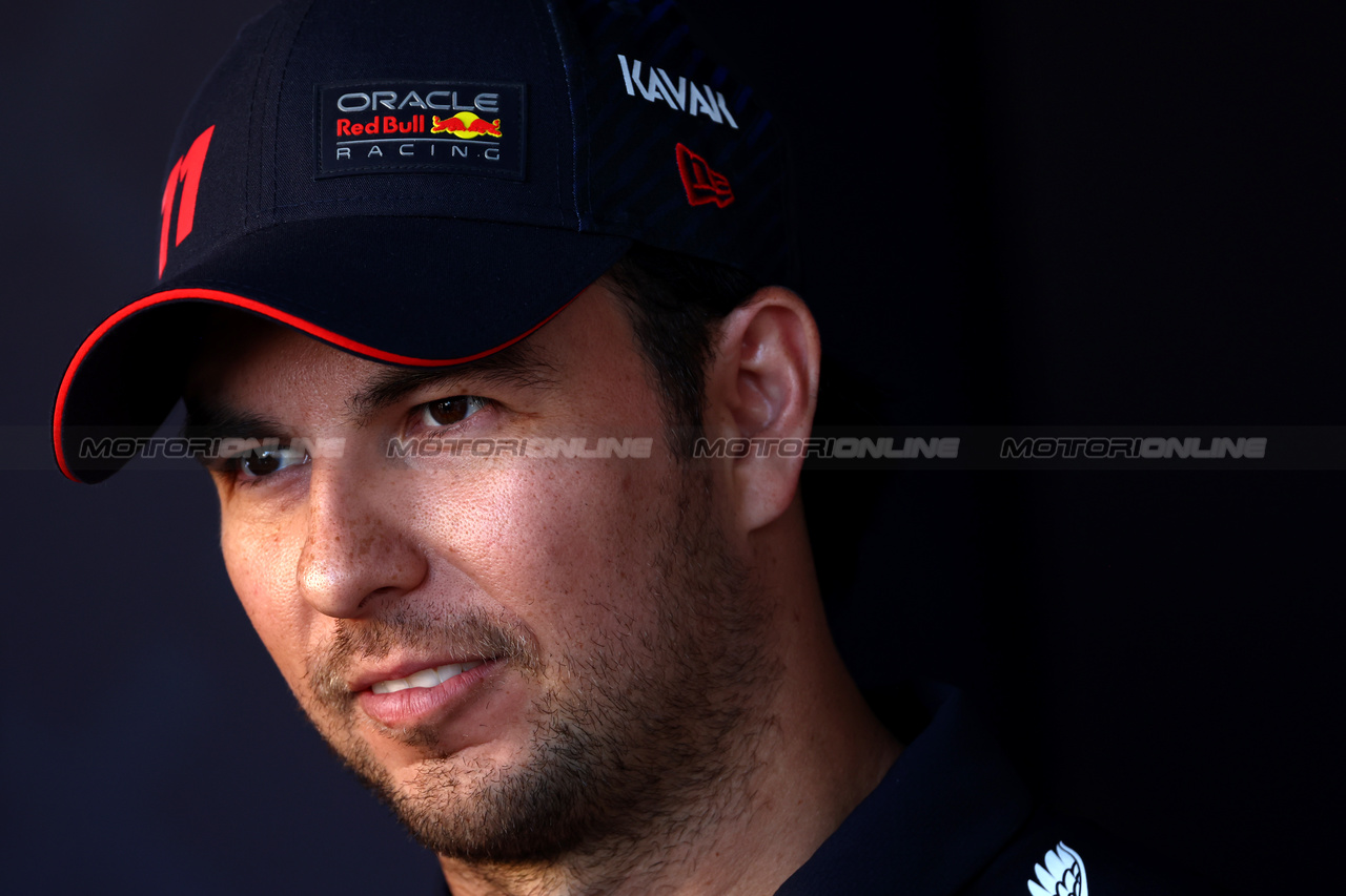 GP BAHRAIN, Sergio Perez (MEX) Red Bull Racing.

02.03.2023. Formula 1 World Championship, Rd 1, Bahrain Grand Prix, Sakhir, Bahrain, Preparation Day.

 - www.xpbimages.com, EMail: requests@xpbimages.com © Copyright: Coates / XPB Images
