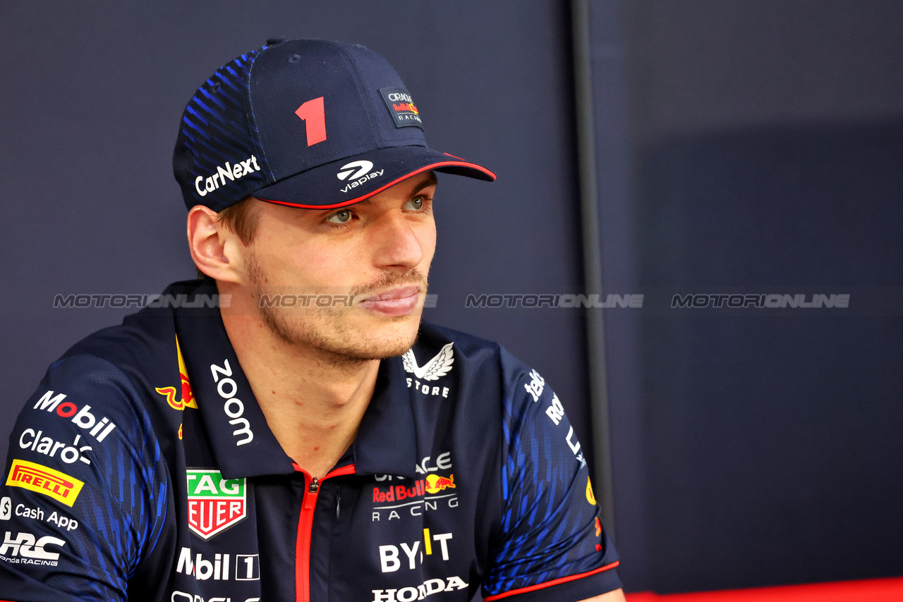 GP BAHRAIN, Max Verstappen (NLD) Red Bull Racing.

02.03.2023. Formula 1 World Championship, Rd 1, Bahrain Grand Prix, Sakhir, Bahrain, Preparation Day.

- www.xpbimages.com, EMail: requests@xpbimages.com © Copyright: Batchelor / XPB Images