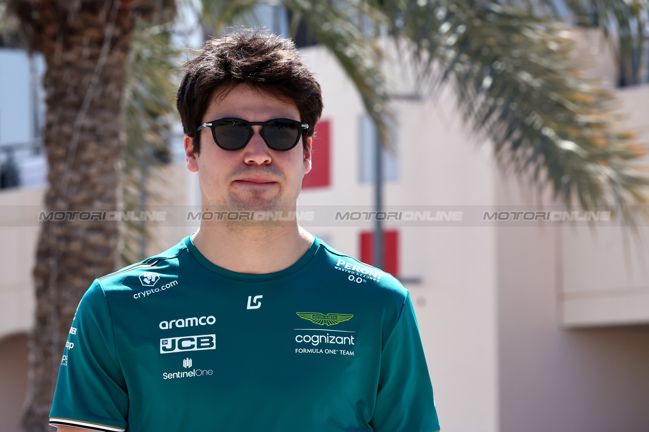 GP BAHRAIN, Lance Stroll (CDN) Aston Martin F1 Team.

02.03.2023. Formula 1 World Championship, Rd 1, Bahrain Grand Prix, Sakhir, Bahrain, Preparation Day.

- www.xpbimages.com, EMail: requests@xpbimages.com © Copyright: Batchelor / XPB Images