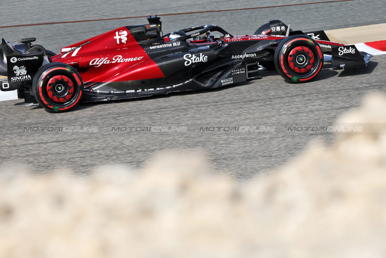 GP BAHRAIN, Valtteri Bottas (FIN) Alfa Romeo F1 Team C43.

04.03.2023. Formula 1 World Championship, Rd 1, Bahrain Grand Prix, Sakhir, Bahrain, Qualifiche Day.

- www.xpbimages.com, EMail: requests@xpbimages.com © Copyright: Bearne / XPB Images