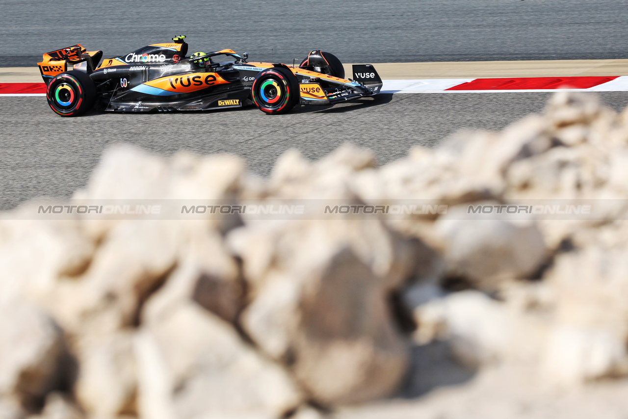 GP BAHRAIN, Oscar Piastri (AUS) McLaren MCL60.

04.03.2023. Formula 1 World Championship, Rd 1, Bahrain Grand Prix, Sakhir, Bahrain, Qualifiche Day.

- www.xpbimages.com, EMail: requests@xpbimages.com © Copyright: Bearne / XPB Images