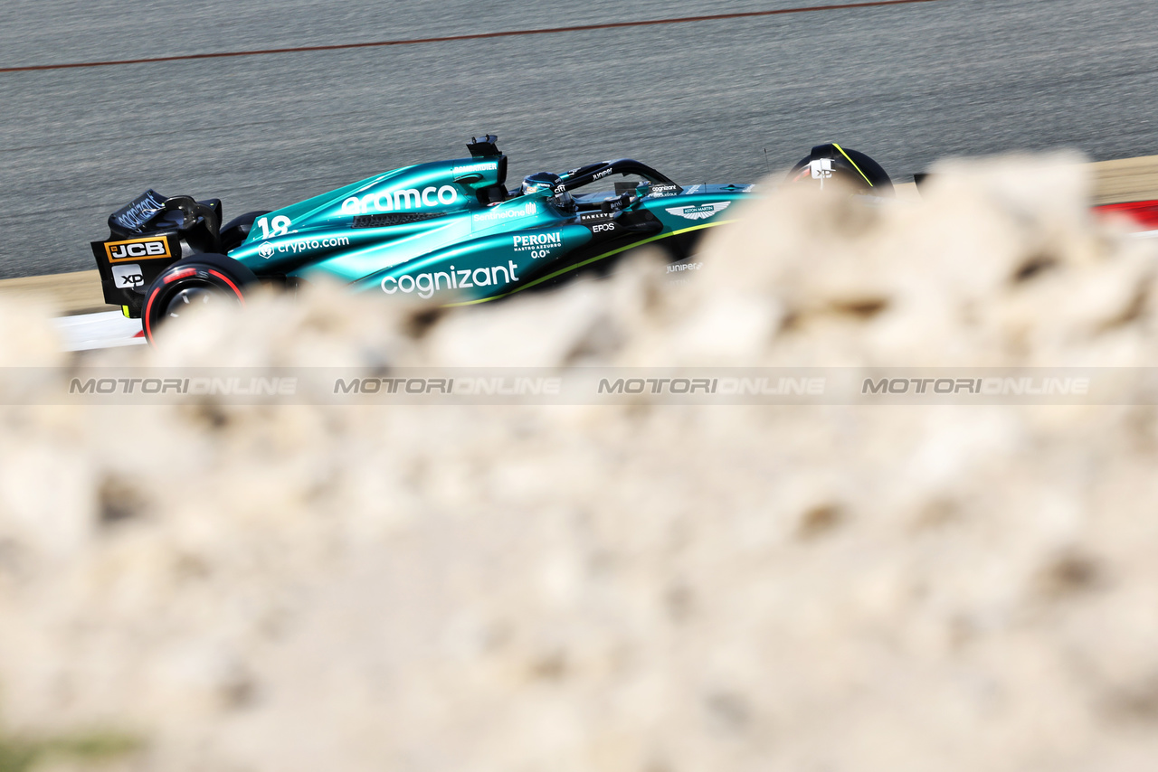 GP BAHRAIN, Lance Stroll (CDN) Aston Martin F1 Team AMR23.

04.03.2023. Formula 1 World Championship, Rd 1, Bahrain Grand Prix, Sakhir, Bahrain, Qualifiche Day.

- www.xpbimages.com, EMail: requests@xpbimages.com © Copyright: Bearne / XPB Images