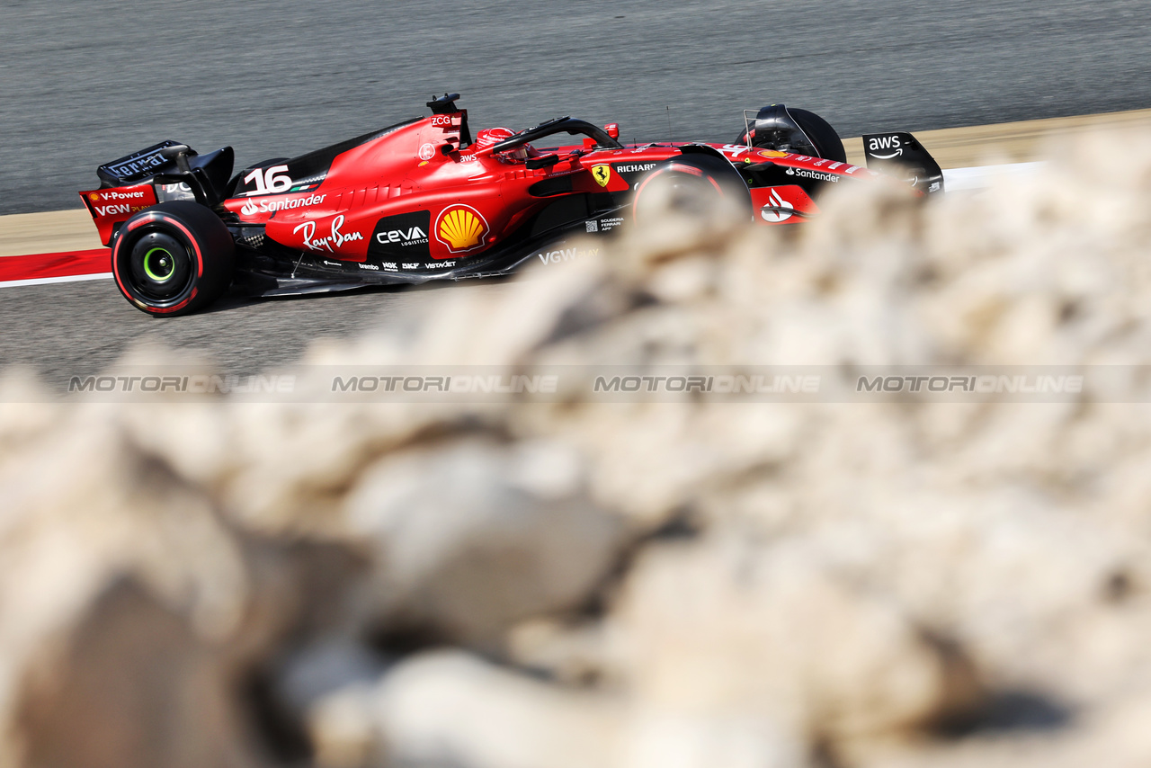 GP BAHRAIN, Charles Leclerc (MON) Ferrari SF-23.

04.03.2023. Formula 1 World Championship, Rd 1, Bahrain Grand Prix, Sakhir, Bahrain, Qualifiche Day.

- www.xpbimages.com, EMail: requests@xpbimages.com © Copyright: Bearne / XPB Images