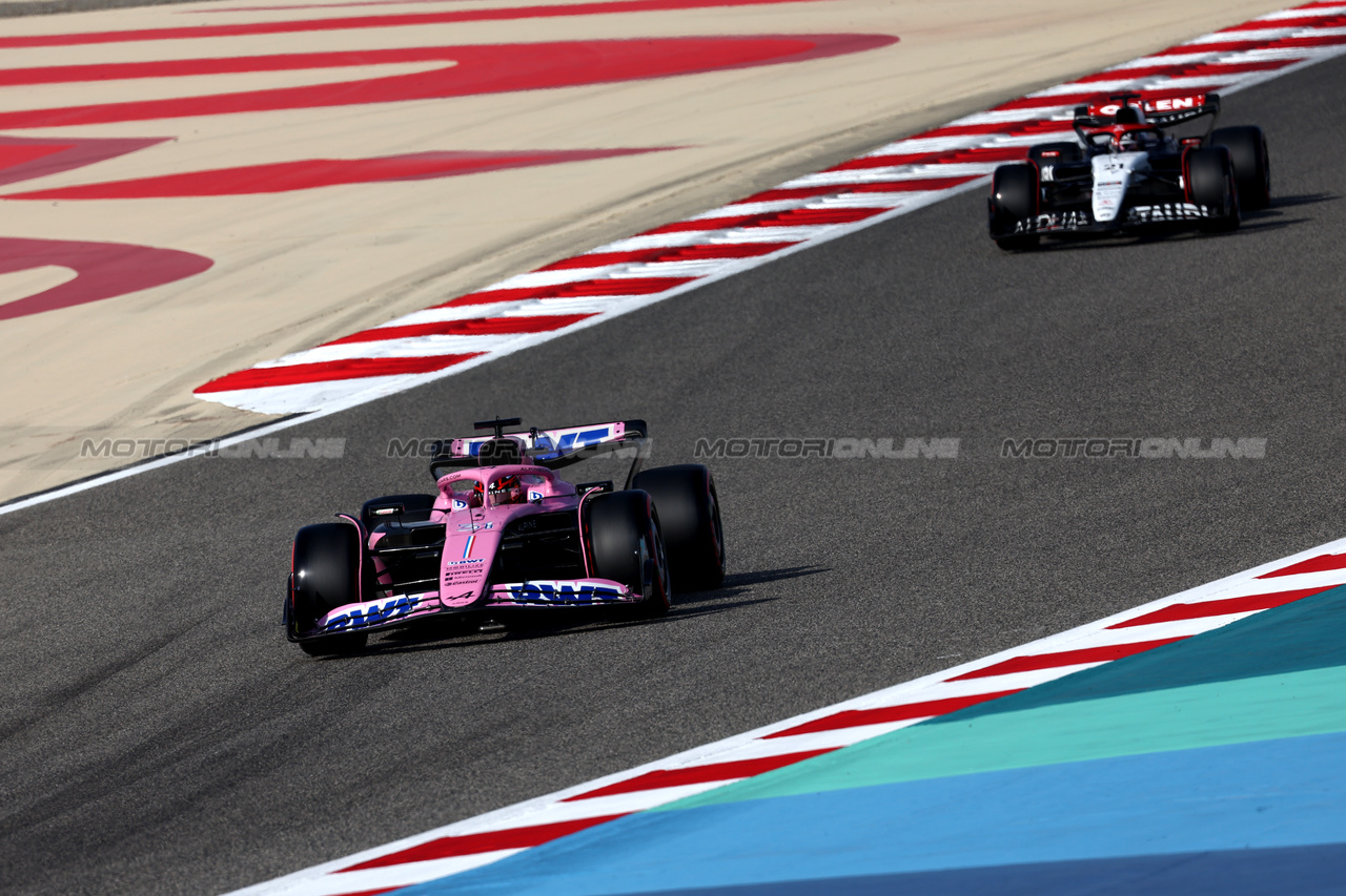 GP BAHRAIN, Esteban Ocon (FRA) Alpine F1 Team A523.

04.03.2023. Formula 1 World Championship, Rd 1, Bahrain Grand Prix, Sakhir, Bahrain, Qualifiche Day.

- www.xpbimages.com, EMail: requests@xpbimages.com © Copyright: Moy / XPB Images