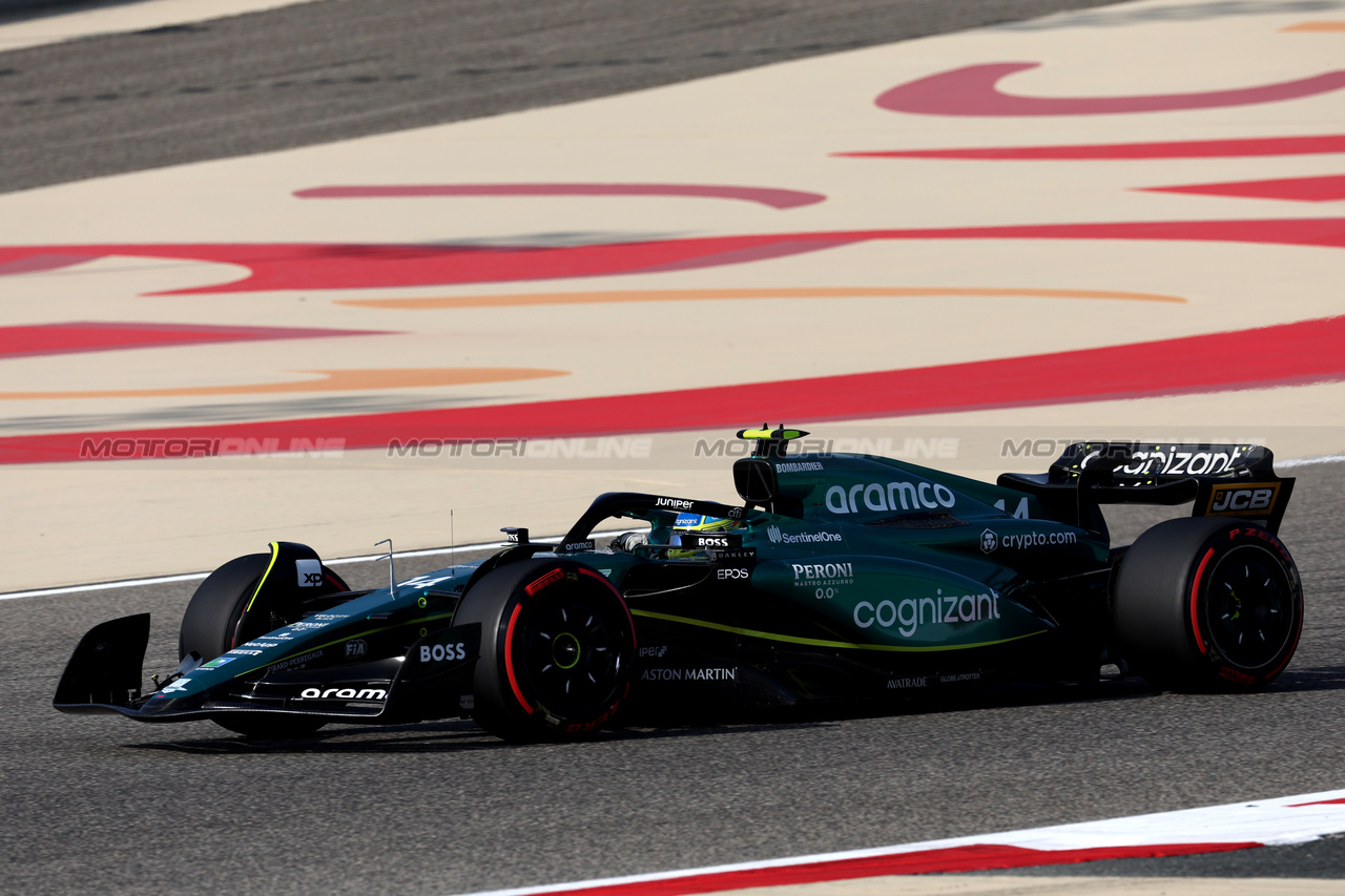 GP BAHRAIN, Fernando Alonso (ESP) Aston Martin F1 Team AMR23.

04.03.2023. Formula 1 World Championship, Rd 1, Bahrain Grand Prix, Sakhir, Bahrain, Qualifiche Day.

- www.xpbimages.com, EMail: requests@xpbimages.com © Copyright: Moy / XPB Images