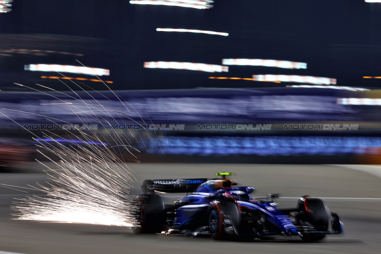 GP BAHRAIN, Logan Sargeant (USA) Williams Racing FW45.

04.03.2023. Formula 1 World Championship, Rd 1, Bahrain Grand Prix, Sakhir, Bahrain, Qualifiche Day.

 - www.xpbimages.com, EMail: requests@xpbimages.com © Copyright: Coates / XPB Images