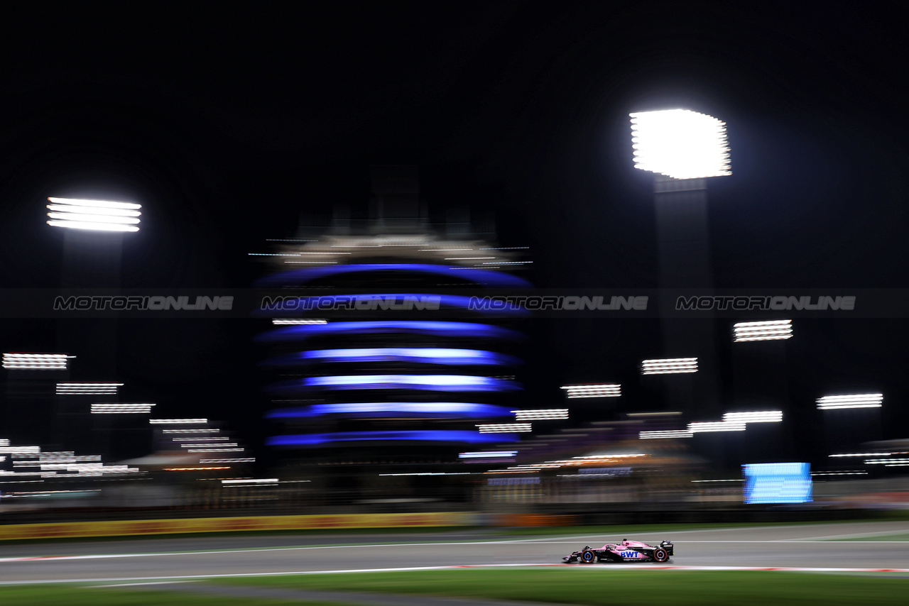 GP BAHRAIN, Esteban Ocon (FRA) Alpine F1 Team A523.

04.03.2023. Formula 1 World Championship, Rd 1, Bahrain Grand Prix, Sakhir, Bahrain, Qualifiche Day.

- www.xpbimages.com, EMail: requests@xpbimages.com © Copyright: Moy / XPB Images