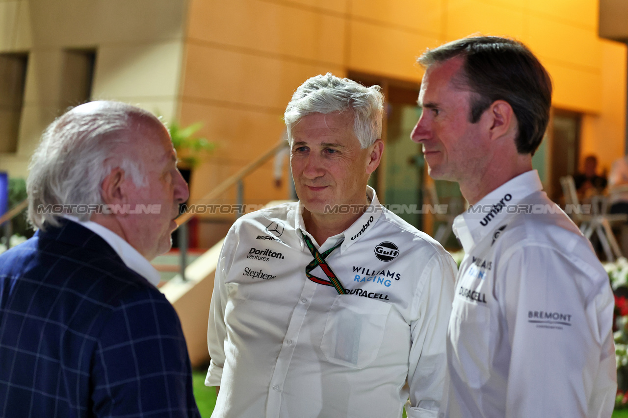 GP BAHRAIN, (L to R): David Richards (GBR) CEO Prodrive with Matthew Savage, Dorilton Capital Chairman - Williams Racing Director e James Matthews (GBR) Eden Rock Group CEO - Williams Racing Board Member.

04.03.2023. Formula 1 World Championship, Rd 1, Bahrain Grand Prix, Sakhir, Bahrain, Qualifiche Day.

- www.xpbimages.com, EMail: requests@xpbimages.com © Copyright: Moy / XPB Images