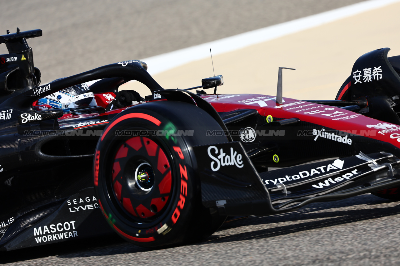 GP BAHRAIN, Valtteri Bottas (FIN) Alfa Romeo F1 Team C43.

03.03.2023. Formula 1 World Championship, Rd 1, Bahrain Grand Prix, Sakhir, Bahrain, Practice Day

- www.xpbimages.com, EMail: requests@xpbimages.com © Copyright: Batchelor / XPB Images