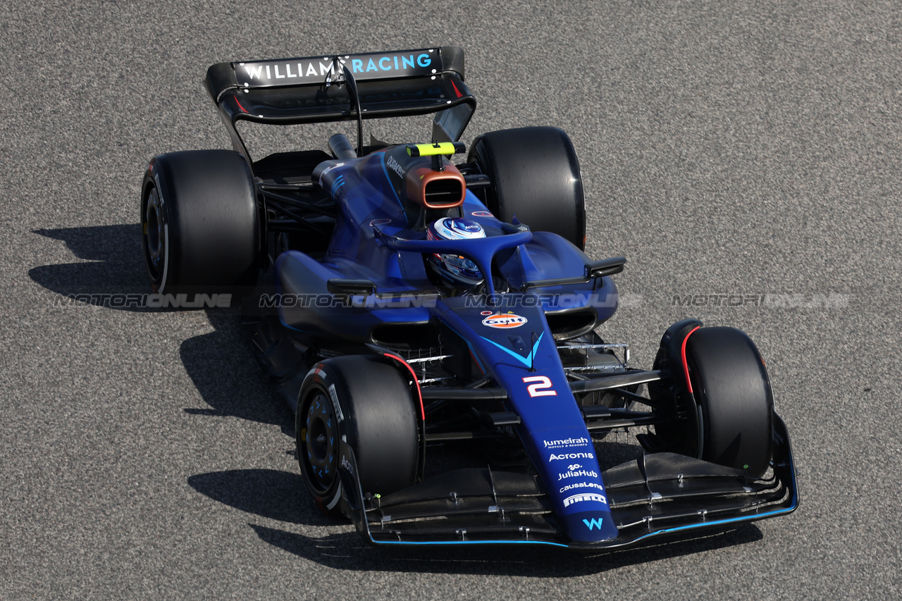 GP BAHRAIN, Logan Sargeant (USA) Williams Racing FW45.

03.03.2023. Formula 1 World Championship, Rd 1, Bahrain Grand Prix, Sakhir, Bahrain, Practice Day

- www.xpbimages.com, EMail: requests@xpbimages.com © Copyright: Bearne / XPB Images