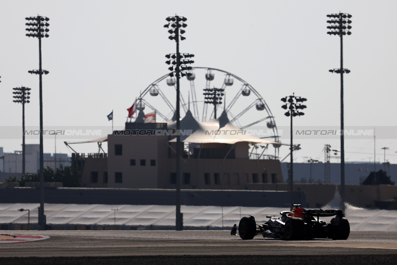 GP BAHRAIN, Max Verstappen (NLD) Red Bull Racing RB19.

03.03.2023. Formula 1 World Championship, Rd 1, Bahrain Grand Prix, Sakhir, Bahrain, Practice Day

- www.xpbimages.com, EMail: requests@xpbimages.com © Copyright: Moy / XPB Images