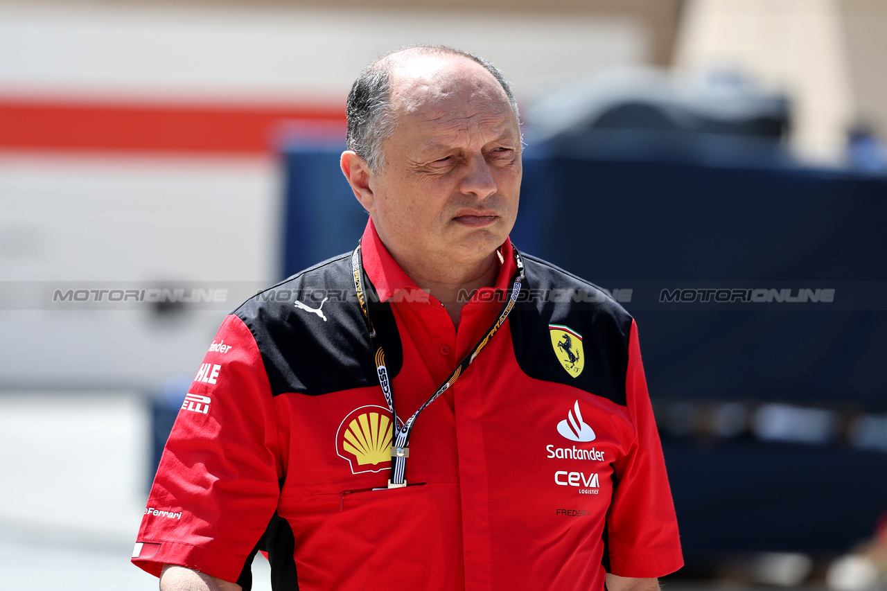 GP BAHRAIN, Frederic Vasseur (FRA) Ferrari Team Principal.

03.03.2023. Formula 1 World Championship, Rd 1, Bahrain Grand Prix, Sakhir, Bahrain, Practice Day

- www.xpbimages.com, EMail: requests@xpbimages.com © Copyright: Moy / XPB Images