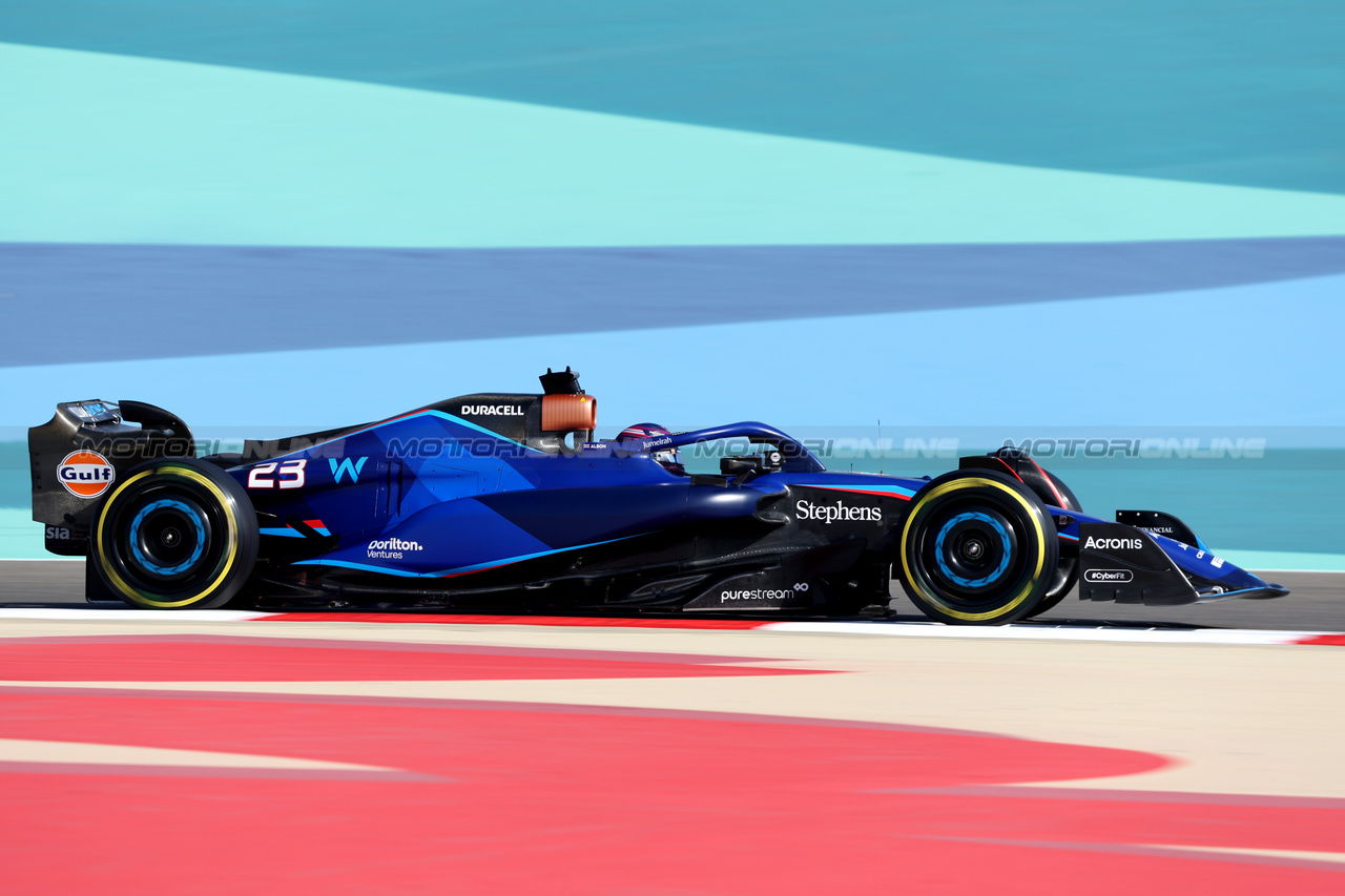 GP BAHRAIN, Alexander Albon (THA) Williams Racing FW45.

03.03.2023. Formula 1 World Championship, Rd 1, Bahrain Grand Prix, Sakhir, Bahrain, Practice Day

- www.xpbimages.com, EMail: requests@xpbimages.com © Copyright: Bearne / XPB Images