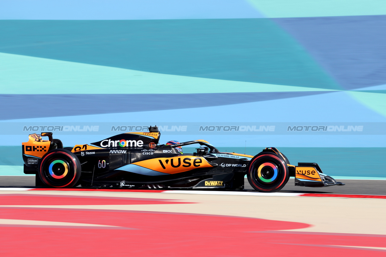 GP BAHRAIN, Oscar Piastri (AUS) McLaren MCL60.

03.03.2023. Formula 1 World Championship, Rd 1, Bahrain Grand Prix, Sakhir, Bahrain, Practice Day

- www.xpbimages.com, EMail: requests@xpbimages.com © Copyright: Bearne / XPB Images