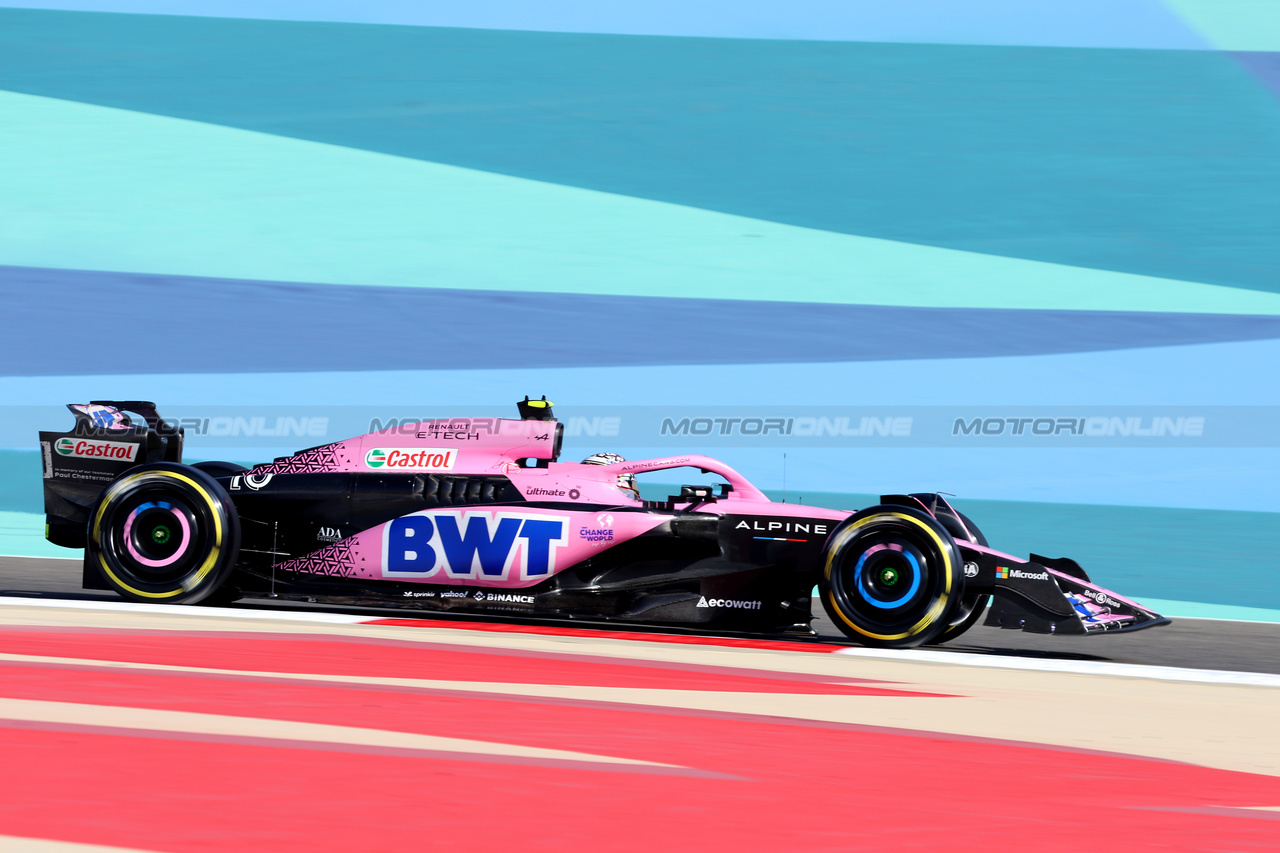 GP BAHRAIN, Pierre Gasly (FRA) Alpine F1 Team A523.

03.03.2023. Formula 1 World Championship, Rd 1, Bahrain Grand Prix, Sakhir, Bahrain, Practice Day

- www.xpbimages.com, EMail: requests@xpbimages.com © Copyright: Bearne / XPB Images