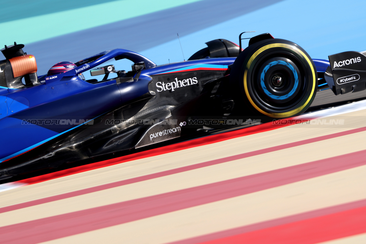 GP BAHRAIN, Alexander Albon (THA) Williams Racing FW45.

03.03.2023. Formula 1 World Championship, Rd 1, Bahrain Grand Prix, Sakhir, Bahrain, Practice Day

- www.xpbimages.com, EMail: requests@xpbimages.com © Copyright: Bearne / XPB Images