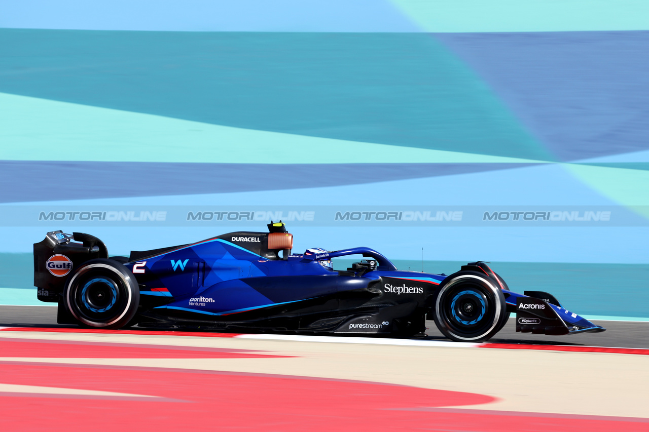GP BAHRAIN, Logan Sargeant (USA) Williams Racing FW45.

03.03.2023. Formula 1 World Championship, Rd 1, Bahrain Grand Prix, Sakhir, Bahrain, Practice Day

- www.xpbimages.com, EMail: requests@xpbimages.com © Copyright: Bearne / XPB Images