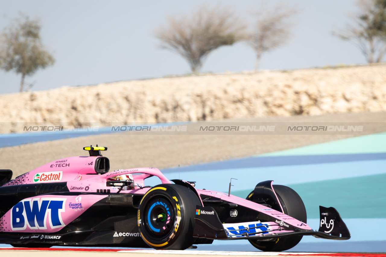GP BAHRAIN, Pierre Gasly (FRA) Alpine F1 Team A523.

03.03.2023. Formula 1 World Championship, Rd 1, Bahrain Grand Prix, Sakhir, Bahrain, Practice Day

- www.xpbimages.com, EMail: requests@xpbimages.com © Copyright: Bearne / XPB Images