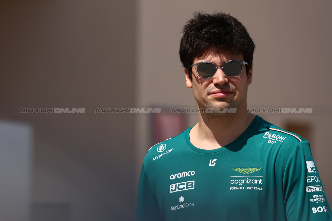 GP BAHRAIN, Lance Stroll (CDN) Aston Martin F1 Team.

03.03.2023. Formula 1 World Championship, Rd 1, Bahrain Grand Prix, Sakhir, Bahrain, Practice Day

- www.xpbimages.com, EMail: requests@xpbimages.com © Copyright: Batchelor / XPB Images