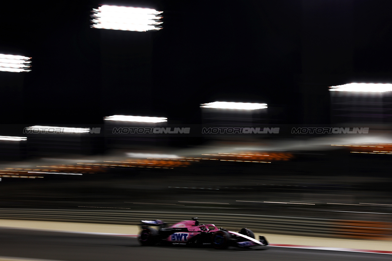 GP BAHRAIN, Esteban Ocon (FRA) Alpine F1 Team A523.

03.03.2023. Formula 1 World Championship, Rd 1, Bahrain Grand Prix, Sakhir, Bahrain, Practice Day

- www.xpbimages.com, EMail: requests@xpbimages.com © Copyright: Moy / XPB Images