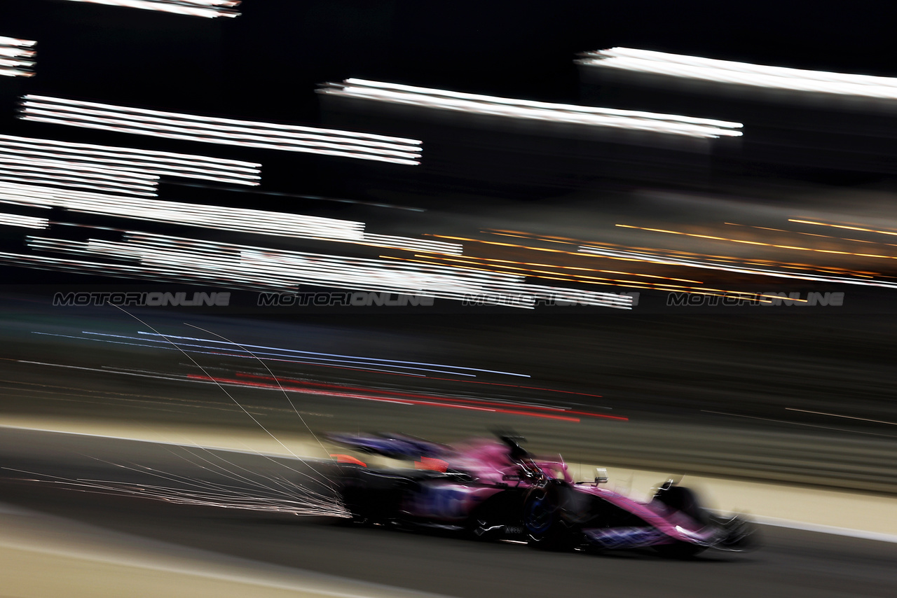 GP BAHRAIN, Esteban Ocon (FRA) Alpine F1 Team A523 sends sparks flying.

03.03.2023. Formula 1 World Championship, Rd 1, Bahrain Grand Prix, Sakhir, Bahrain, Practice Day

- www.xpbimages.com, EMail: requests@xpbimages.com © Copyright: Moy / XPB Images
