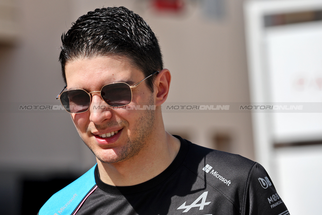 GP BAHRAIN, Esteban Ocon (FRA) Alpine F1 Team.

03.03.2023. Formula 1 World Championship, Rd 1, Bahrain Grand Prix, Sakhir, Bahrain, Practice Day

- www.xpbimages.com, EMail: requests@xpbimages.com © Copyright: Moy / XPB Images