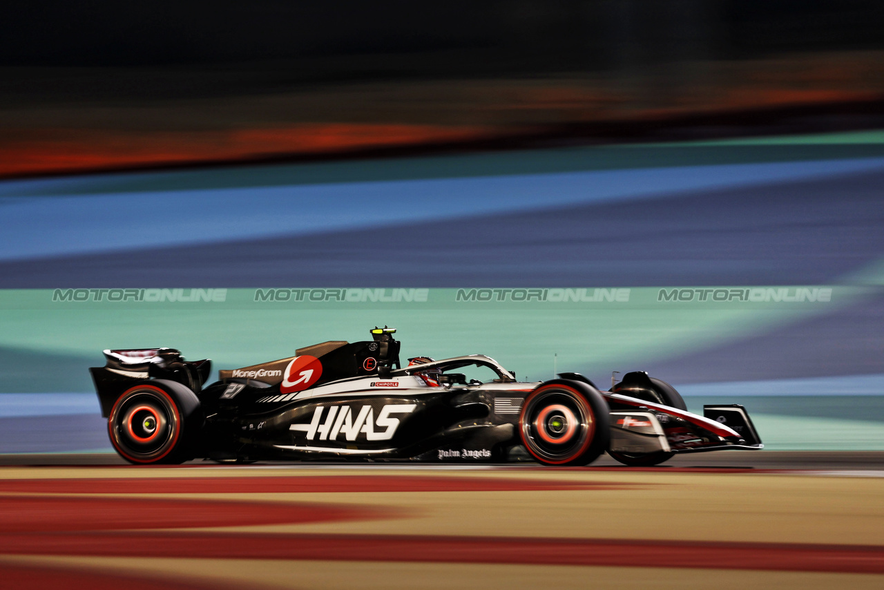 GP BAHRAIN, Nico Hulkenberg (GER) Haas VF-23.

03.03.2023. Formula 1 World Championship, Rd 1, Bahrain Grand Prix, Sakhir, Bahrain, Practice Day

 - www.xpbimages.com, EMail: requests@xpbimages.com © Copyright: Coates / XPB Images