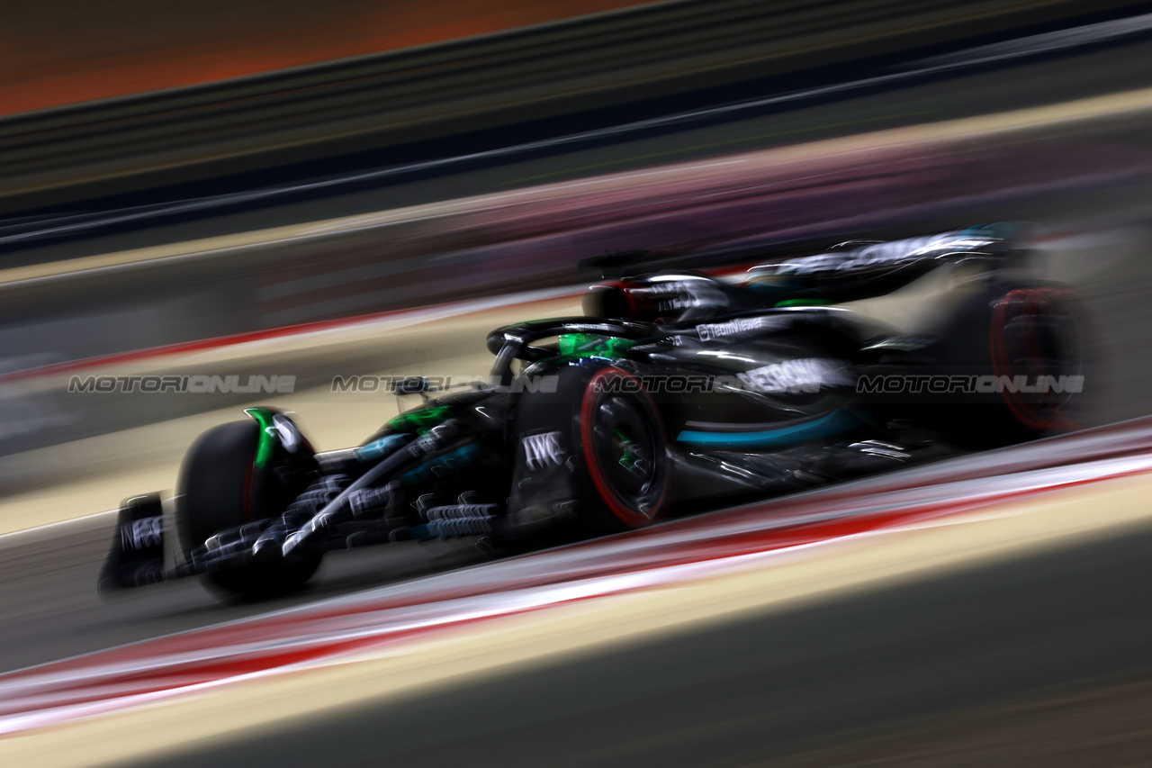 GP BAHRAIN, George Russell (GBR) Mercedes AMG F1 W14.

03.03.2023. Formula 1 World Championship, Rd 1, Bahrain Grand Prix, Sakhir, Bahrain, Practice Day

- www.xpbimages.com, EMail: requests@xpbimages.com © Copyright: Moy / XPB Images