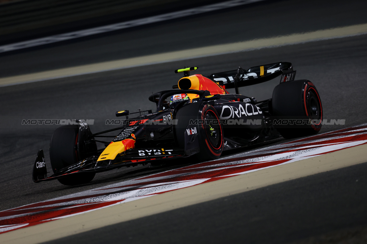 GP BAHRAIN, Sergio Perez (MEX) Red Bull Racing RB19.

03.03.2023. Formula 1 World Championship, Rd 1, Bahrain Grand Prix, Sakhir, Bahrain, Practice Day

- www.xpbimages.com, EMail: requests@xpbimages.com © Copyright: Moy / XPB Images