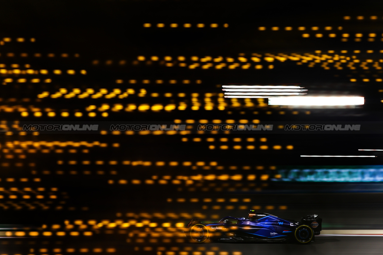 GP BAHRAIN, Logan Sargeant (USA), Williams F1 Team  
03.03.2023. Formula 1 World Championship, Rd 1, Bahrain Grand Prix, Sakhir, Bahrain, Practice Day
- www.xpbimages.com, EMail: requests@xpbimages.com ¬© Copyright: Charniaux / XPB Images