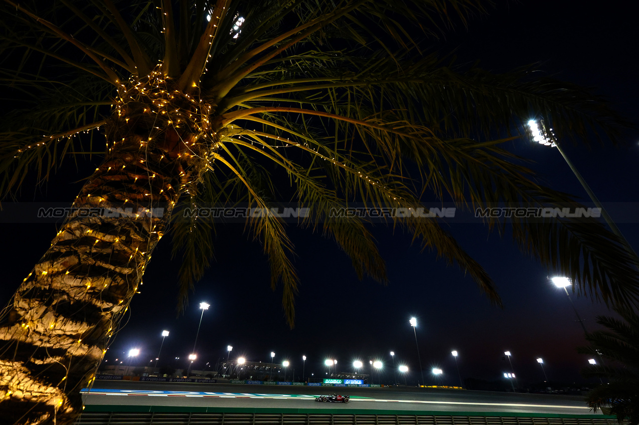 GP BAHRAIN, Valtteri Bottas (FIN), Alfa Romeo Racing 
03.03.2023. Formula 1 World Championship, Rd 1, Bahrain Grand Prix, Sakhir, Bahrain, Practice Day
- www.xpbimages.com, EMail: requests@xpbimages.com ¬© Copyright: Charniaux / XPB Images
