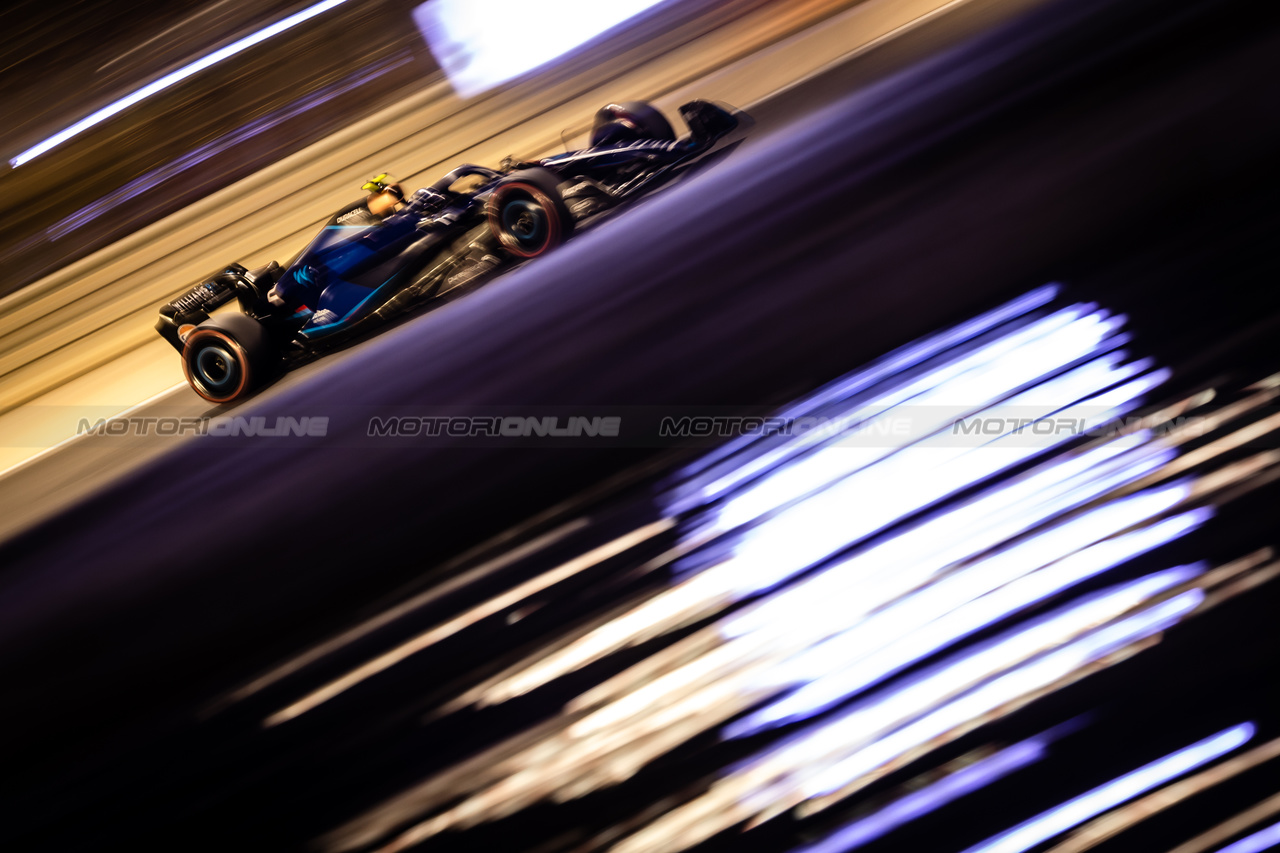 GP BAHRAIN, Logan Sargeant (USA) Williams Racing FW45.

03.03.2023. Formula 1 World Championship, Rd 1, Bahrain Grand Prix, Sakhir, Bahrain, Practice Day

- www.xpbimages.com, EMail: requests@xpbimages.com © Copyright: Bearne / XPB Images