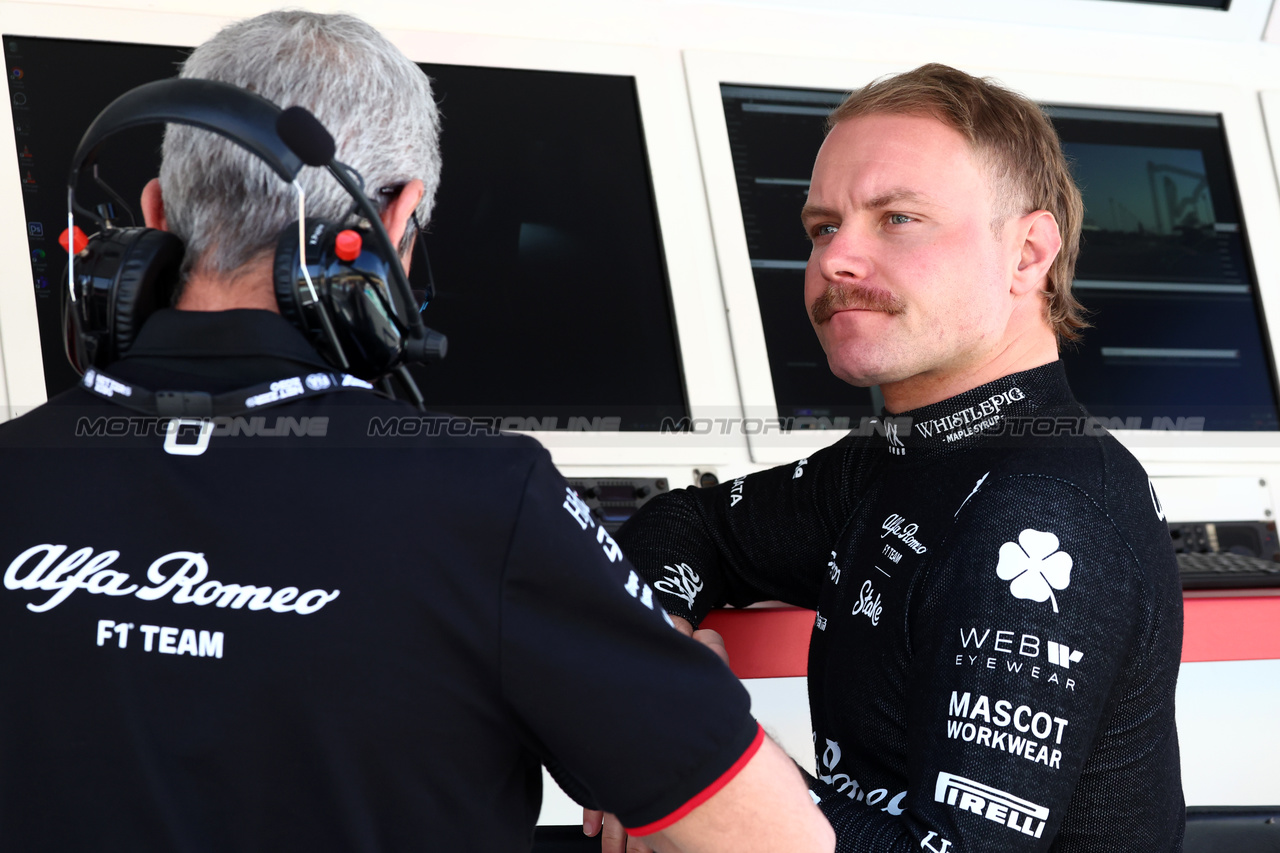 GP BAHRAIN, Valtteri Bottas (FIN) Alfa Romeo F1 Team.

03.03.2023. Formula 1 World Championship, Rd 1, Bahrain Grand Prix, Sakhir, Bahrain, Practice Day

 - www.xpbimages.com, EMail: requests@xpbimages.com © Copyright: Coates / XPB Images