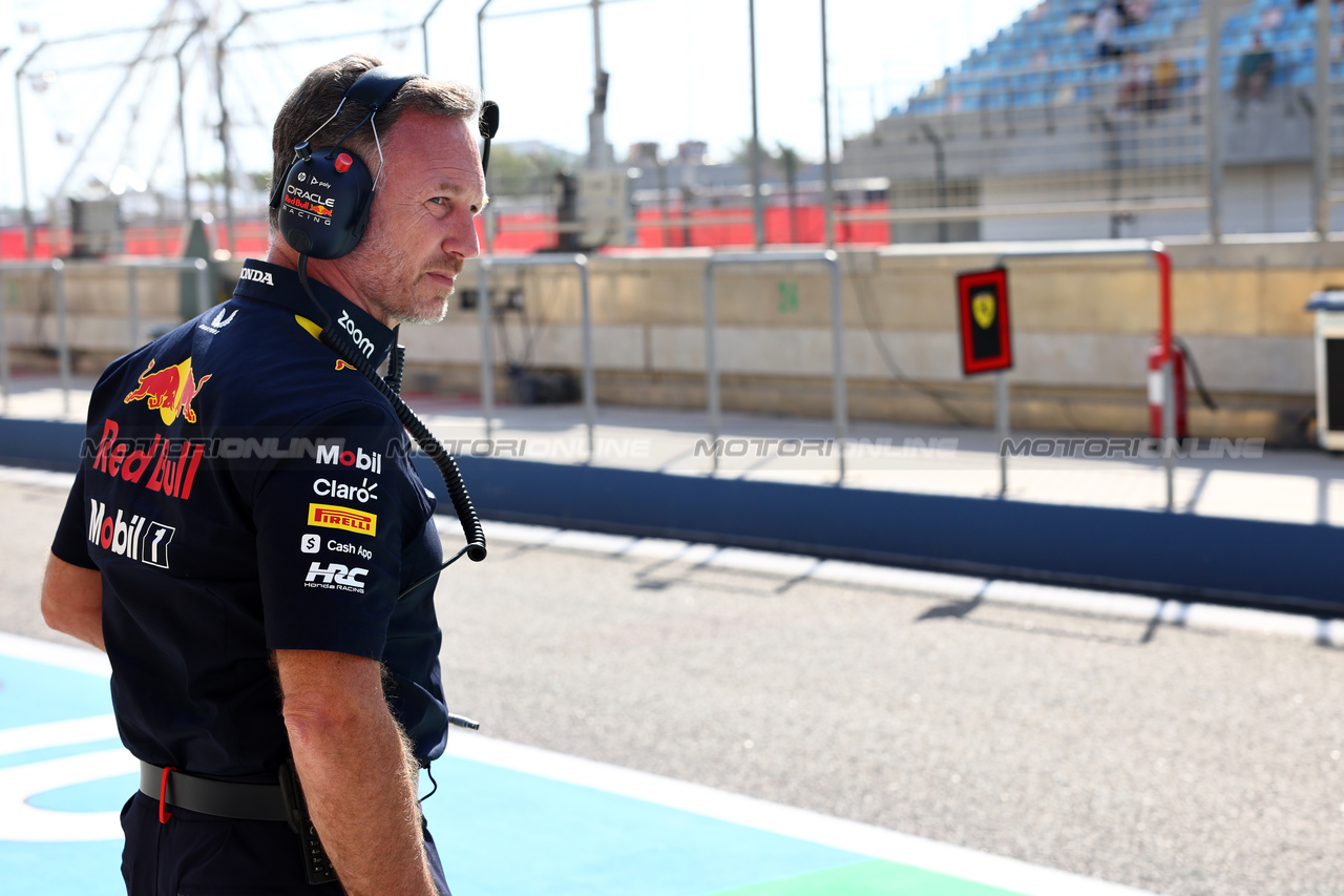 GP BAHRAIN, Christian Horner (GBR) Red Bull Racing Team Principal.

03.03.2023. Formula 1 World Championship, Rd 1, Bahrain Grand Prix, Sakhir, Bahrain, Practice Day

- www.xpbimages.com, EMail: requests@xpbimages.com © Copyright: Batchelor / XPB Images