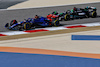 GP BAHRAIN, Alexander Albon (THA) Williams Racing FW45 e Lewis Hamilton (GBR) Mercedes AMG F1 W14.
03.03.2023. Formula 1 World Championship, Rd 1, Bahrain Grand Prix, Sakhir, Bahrain, Practice Day
- www.xpbimages.com, EMail: requests@xpbimages.com © Copyright: Moy / XPB Images