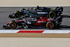 GP BAHRAIN, Valtteri Bottas (FIN) Alfa Romeo F1 Team C43 e Lewis Hamilton (GBR) Mercedes AMG F1 W14.
03.03.2023. Formula 1 World Championship, Rd 1, Bahrain Grand Prix, Sakhir, Bahrain, Practice Day
- www.xpbimages.com, EMail: requests@xpbimages.com © Copyright: Moy / XPB Images