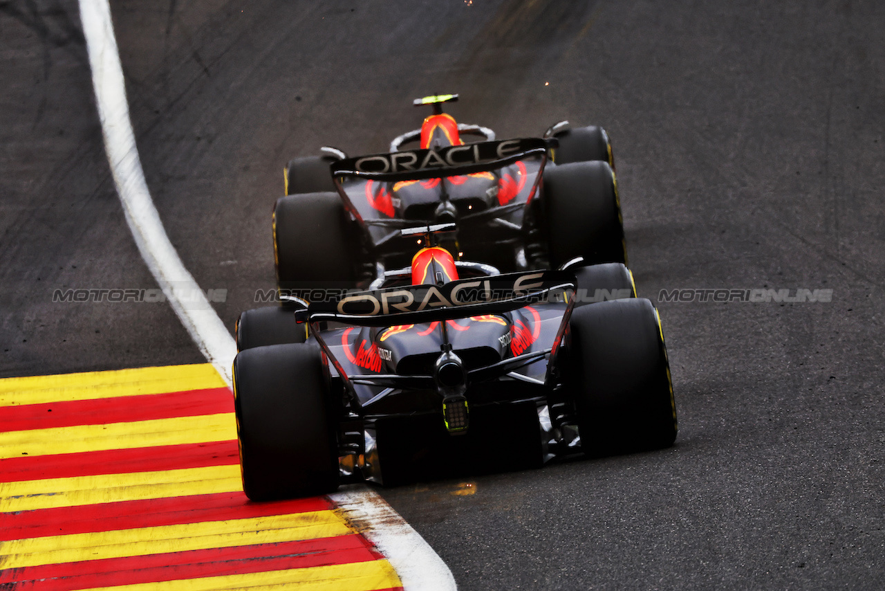 GP BELGIO, Sergio Perez (MEX) Red Bull Racing RB19 davanti a team mate Max Verstappen (NLD) Red Bull Racing RB19.
30.07.2023. Formula 1 World Championship, Rd 13, Belgian Grand Prix, Spa Francorchamps, Belgium, Gara Day.
 - www.xpbimages.com, EMail: requests@xpbimages.com © Copyright: Coates / XPB Images