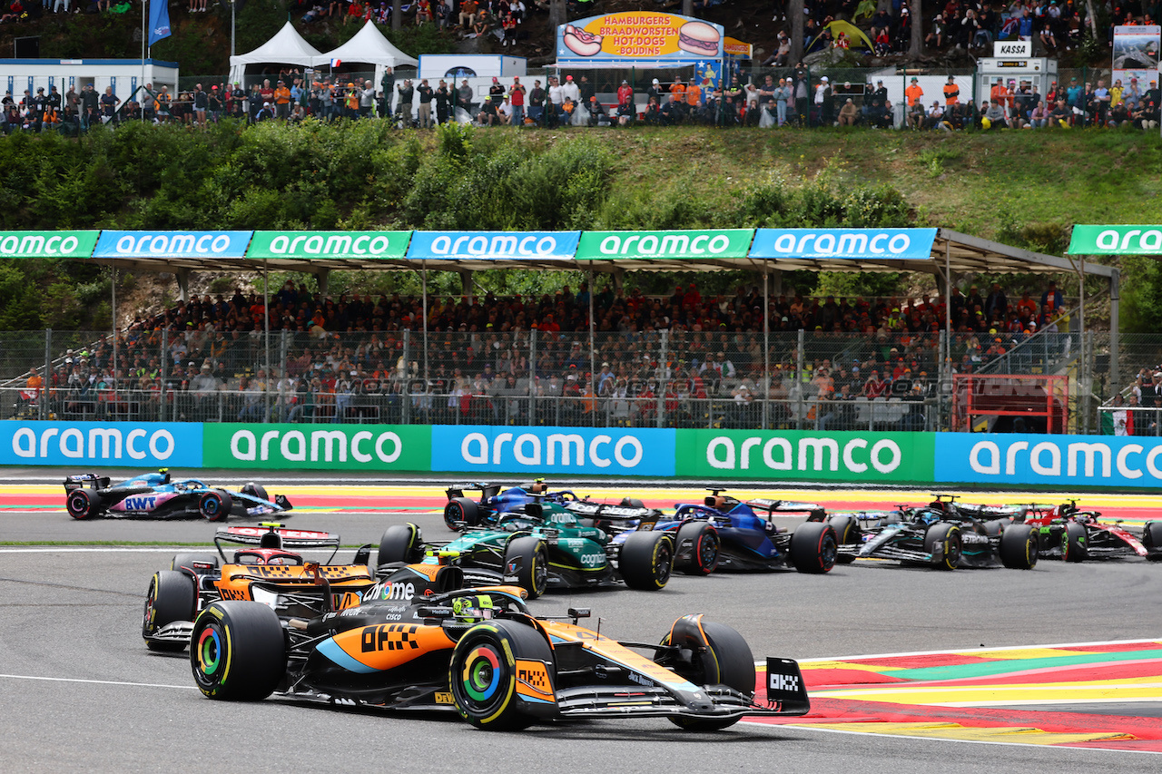 GP BELGIO, Lando Norris (GBR) McLaren MCL60.
30.07.2023. Formula 1 World Championship, Rd 13, Belgian Grand Prix, Spa Francorchamps, Belgium, Gara Day.
- www.xpbimages.com, EMail: requests@xpbimages.com © Copyright: Batchelor / XPB Images