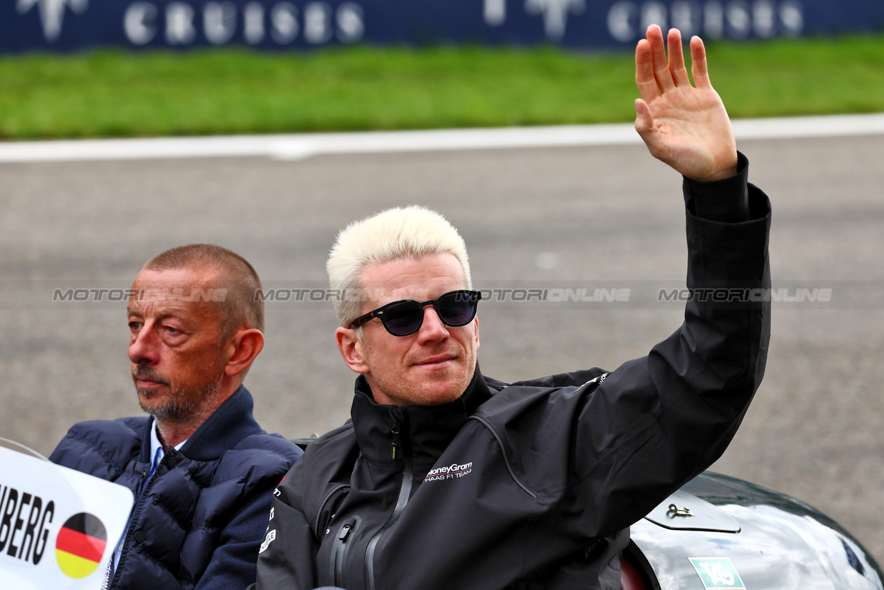 GP BELGIO, Nico Hulkenberg (GER) Haas F1 Team on the drivers' parade.

30.07.2023. Formula 1 World Championship, Rd 13, Belgian Grand Prix, Spa Francorchamps, Belgium, Gara Day.

 - www.xpbimages.com, EMail: requests@xpbimages.com © Copyright: Coates / XPB Images