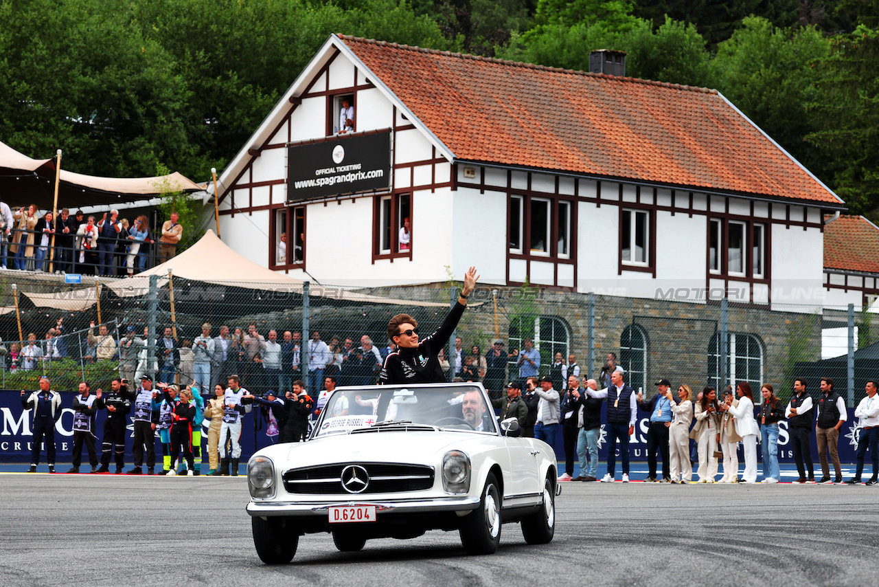 GP BELGIO, George Russell (GBR) Mercedes AMG F1 on the drivers' parade.
30.07.2023. Formula 1 World Championship, Rd 13, Belgian Grand Prix, Spa Francorchamps, Belgium, Gara Day.
 - www.xpbimages.com, EMail: requests@xpbimages.com © Copyright: Coates / XPB Images